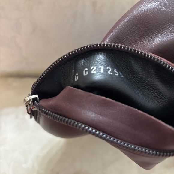 🆕 Chanel CC gorgeous cap toe long Boots 👢 - Picture 15 of 16